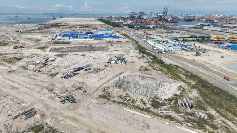 LINE_ALBUM_681104 ภาพมุมสูง_251106_2